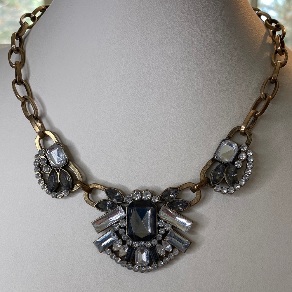 Statement Hematite Crystal Pendant Necklace - Women Jewelry